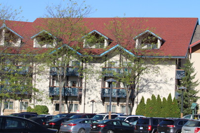 Hotel in Frankenmuth This is a very nice place to stay and visit.<br />The Hotel has at least 2 swimming pools, a large arcade, a resturant and stores for shopping.